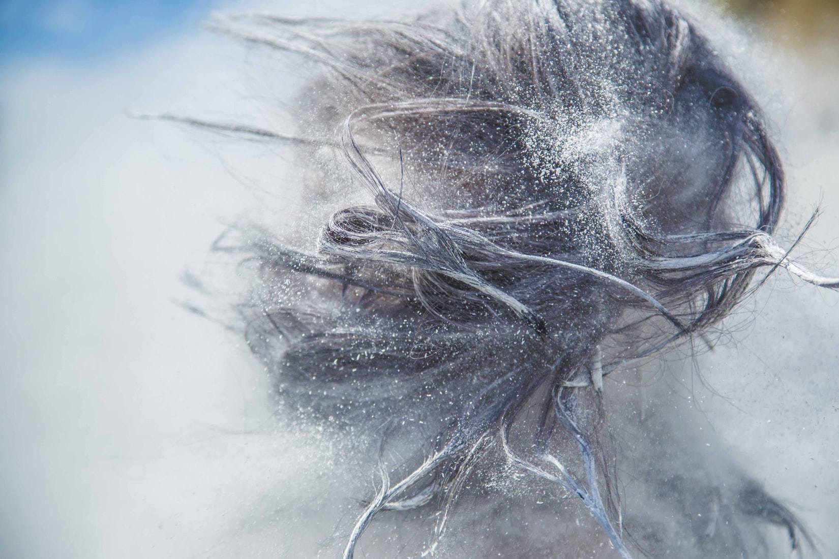 It’s winter time and Loba Mane has your back!